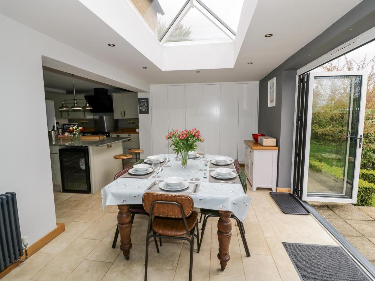 Rosemead Villa Moreton-in-Marsh Eksteriør bilde